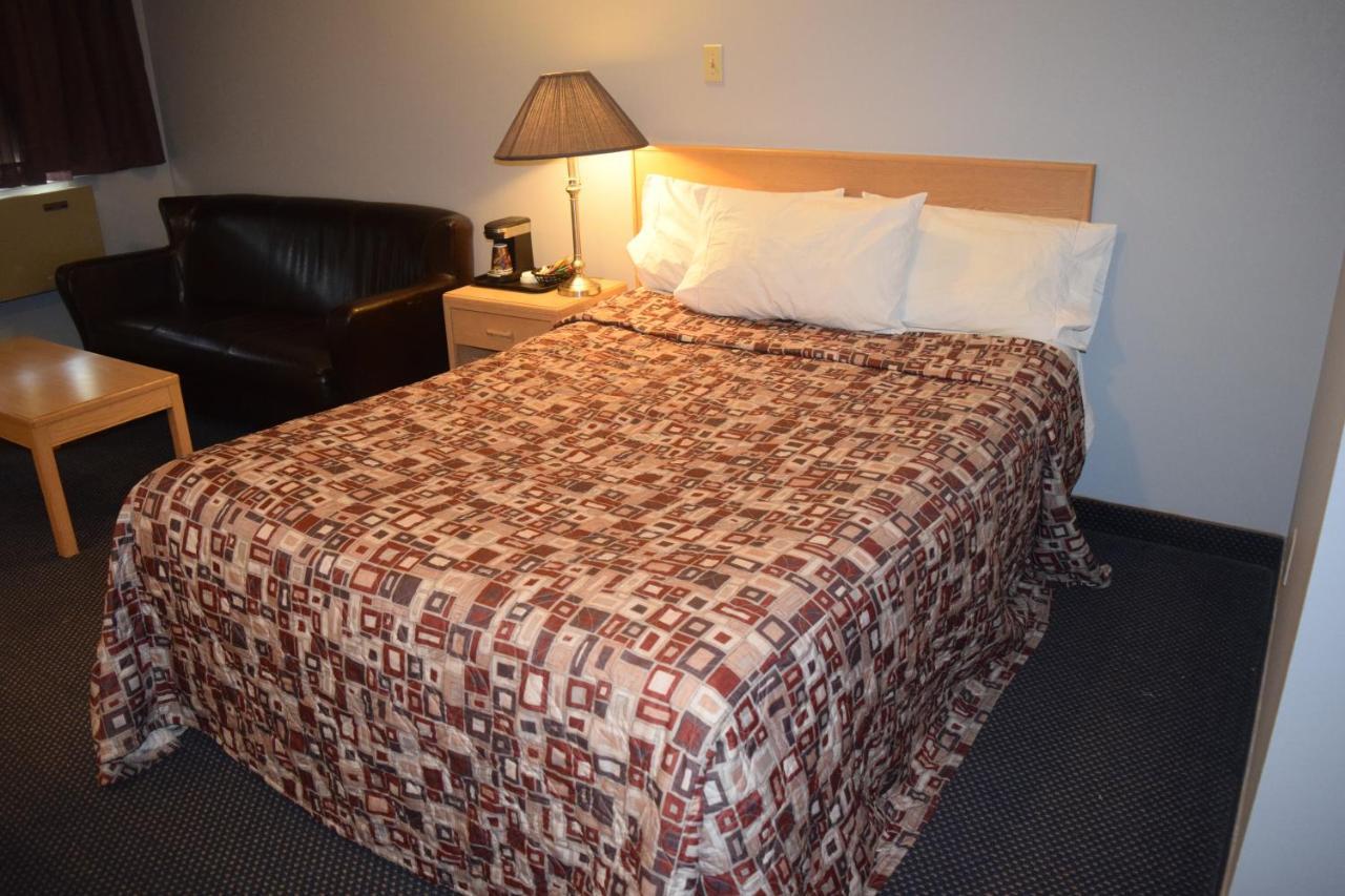 Venture Inn Hotel Saskatoon Buitenkant foto